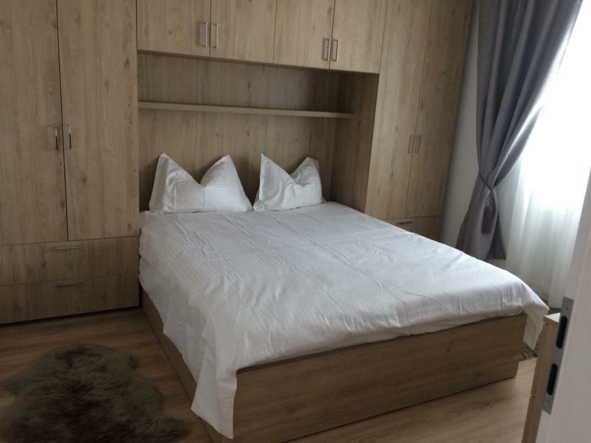 Apartament De Inchiriat Olimpic Rezidence Braşov Exteriör bild